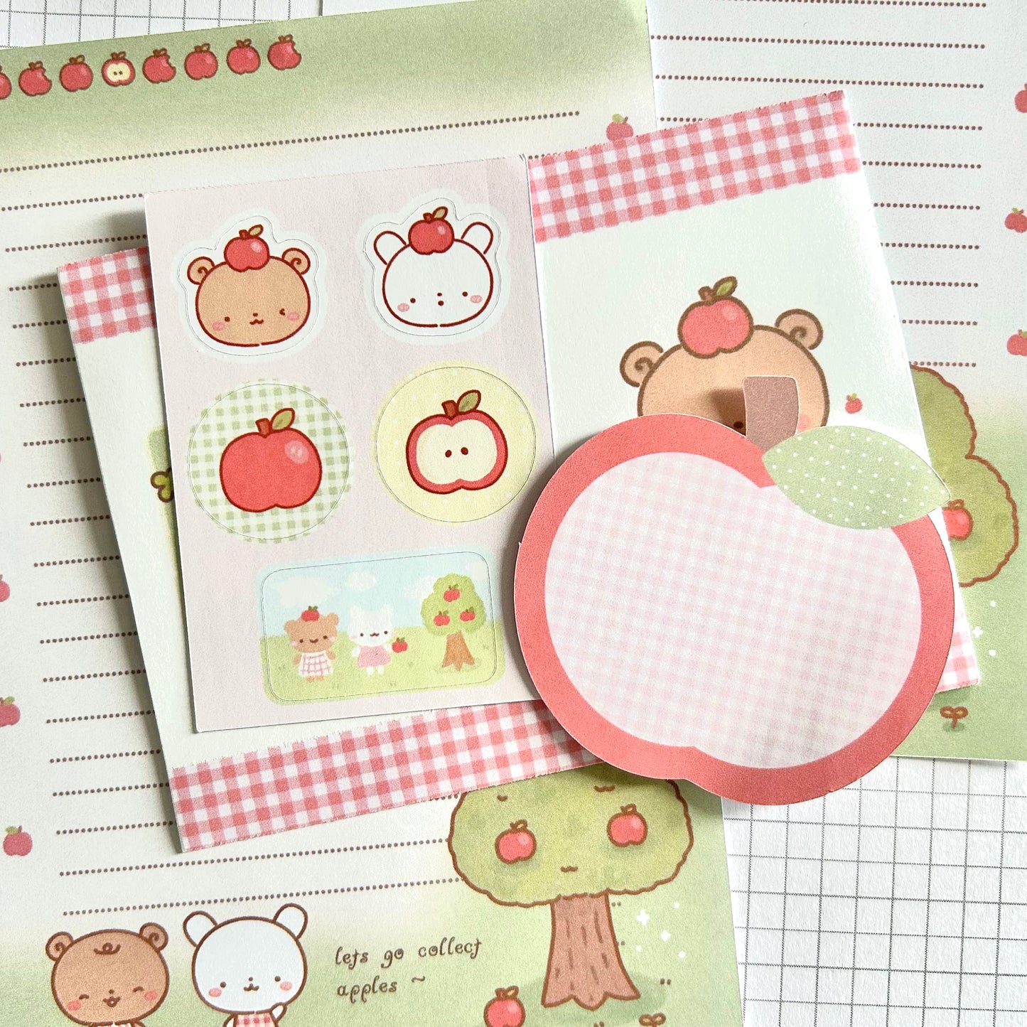 Apple Letter Set