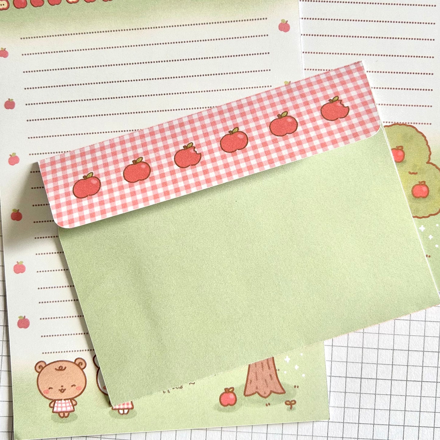 Apple Letter Set