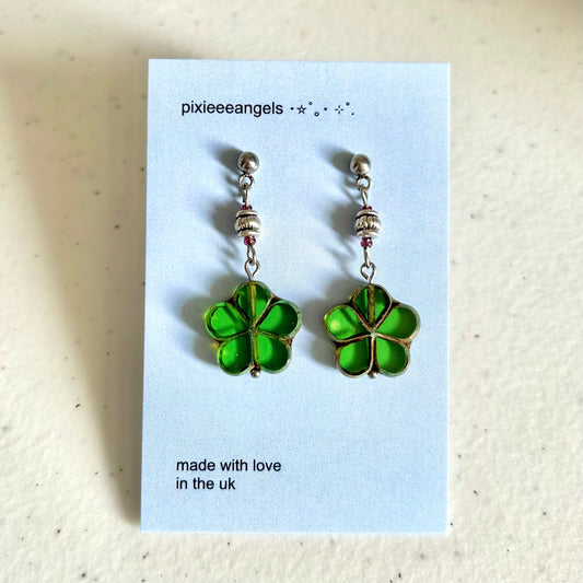 Emerald Flower Earrings✧･ﾟ: *
