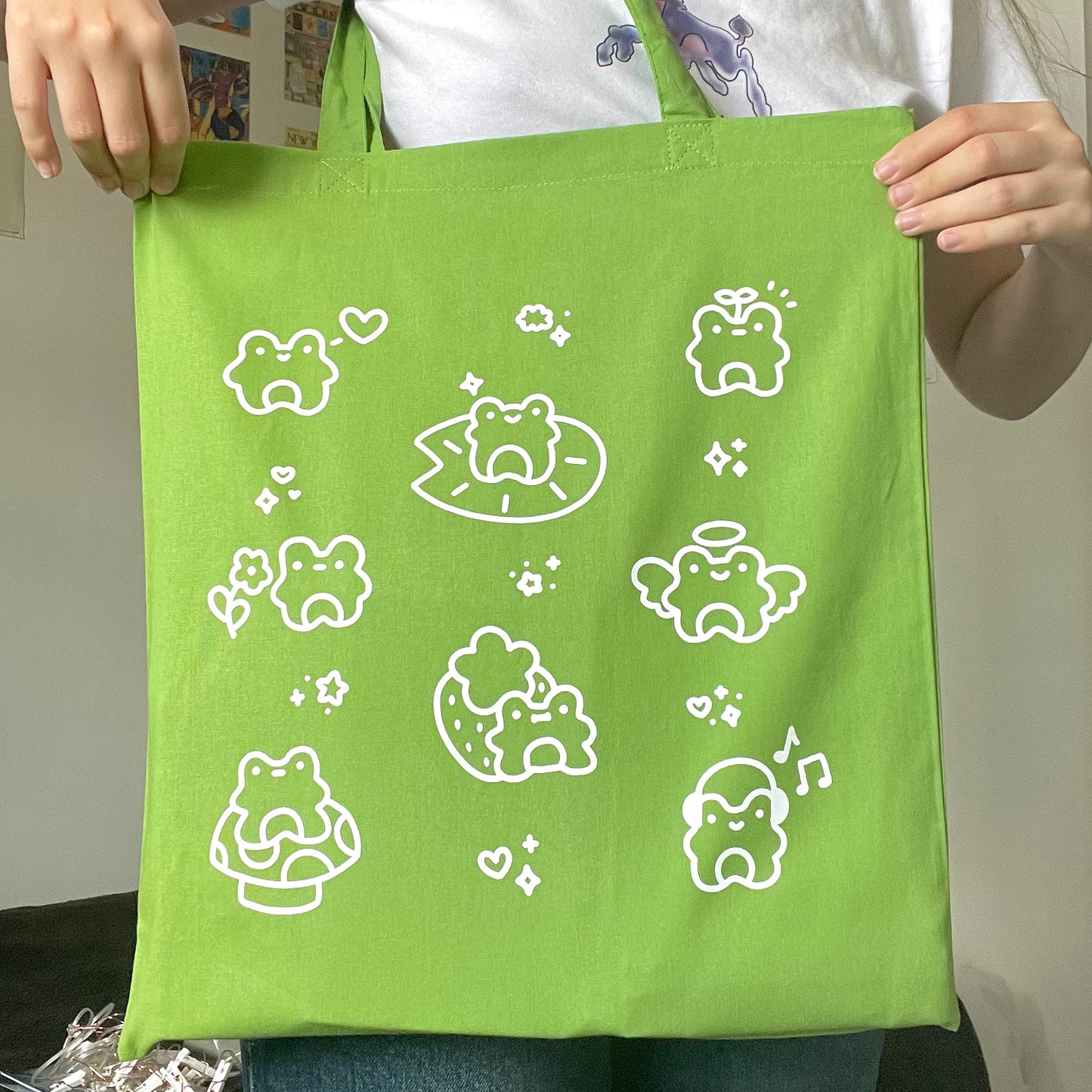 ‘Blob Frogs’ Tote Bag